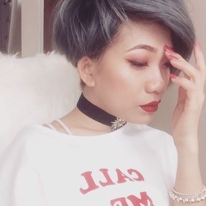 Meet your Posher, Bebe